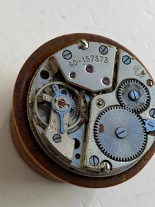 RELOJ PULSERA HOMBRE VINTAGE PARA PIEZAS MOVIMIENTO ГУБ GUB Glashütte CAL. RDA 60 ALEMANIA - Imagen 1 de 7