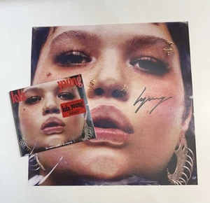 Lola Young - This Wasn't Meant For You Anyway Cd  & 12” Signed Art Card - Imagen 1 de 2