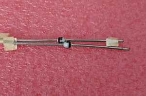 2pcs BY227 Standard silicon rectifier diodes 1000V 1.5A DO-41 PH. - Imagen 1 de 1