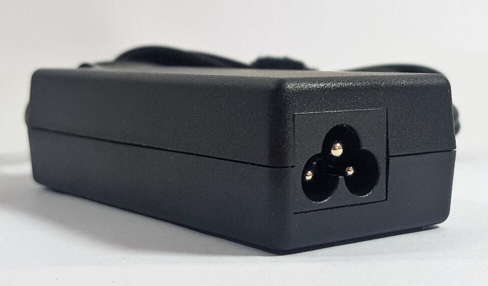 HP NOTEBOOK NETZTEIL PPP009D - PPP009L - TPN-CA16  19,5V 3.33A - 65W - Top - Bild 1 von 4