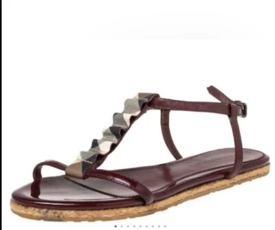 Sandalias planas Burberry Borgoña charol Nova Check correa en T 35 talla 5 Foto 1 de 4