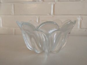 Flower Trinket Dish Glass Candy Bowl Textured Tulip Embossed 5" Dia HEAVY