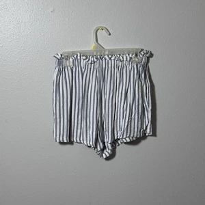 Hollister Women Ultra High Rise Stripe Shorts White Size S - Picture 1 of 7
