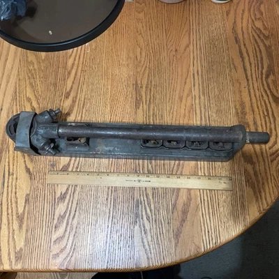 1940’s Craftsman Underlined C 1 Handled Industrial Pipe Threader Tool Plus Dies! - Image 1 of 4