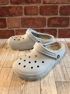 Crocs Men’s 5 Womens 7 Light Blue Lined Classic Clogs Slip-on Lightweight Shoes - Picture 1 of 6