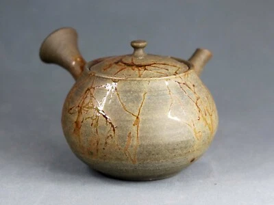 Tokoname Mogake Teapot by Gisui, #gisui85 : D84*H72mm, 180ml - Image 1 of 4