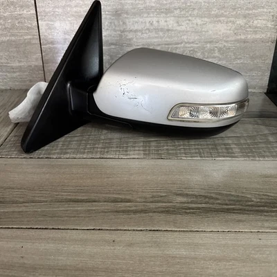 ⭐️2011 2012 2013 2014 2015 Kia Sorento Left Driver Side Door Mirror Silver - Image 1 of 4