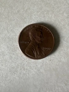 RARE 1990 No S Lincoln Penny Error Coin Doubling on Reverse(?) No Mint Mark NICE - Picture 1 of 2