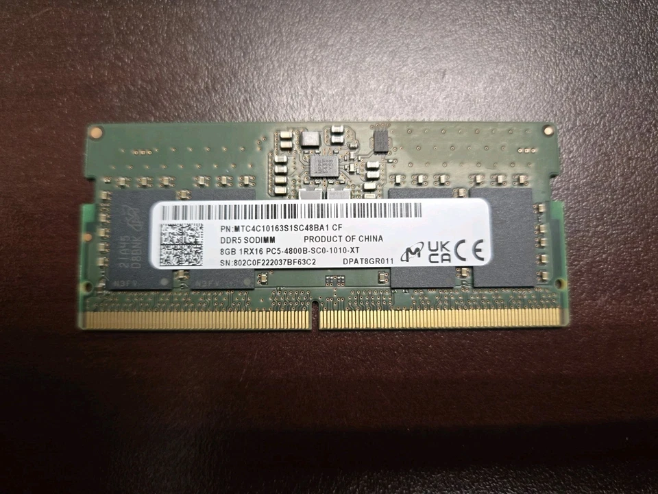 Micron DDR5 SODIMM 8GB 1RX16 PC5 4800B Foto 1 de 1
