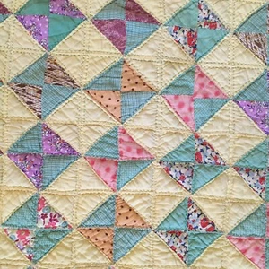 Pastel Patchwork Quilt 71.5"x84.5" Hand Sewn Vintage Pastel Colors Needs Mending - Picture 1 of 10