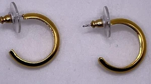 Chunky Gold Tone open hoops Earrings. Pl1 - Picture 1 of 1