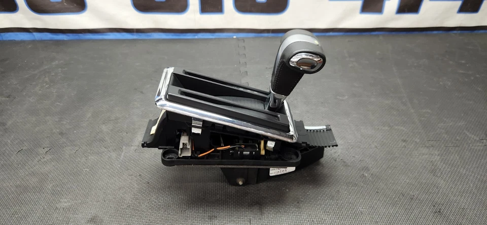 2011-2012 Ford Mustang GT Automatic Transmission Shifter OEM - Image 1 of 4