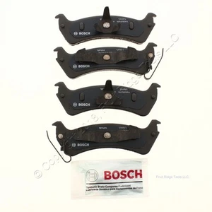 Bosch QuietCast Premium Organic Disc Brake Pads BP664 for 1995-03 Windstar -REAR - Picture 1 of 4