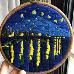 Hand Embroidery Kit 20cm - Beginners DIY Craft Project - Modern Needlework - Picture 1 of 1