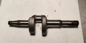 BRIGGS CRANKSHAFT 796469 84002257 - Picture 1 of 1