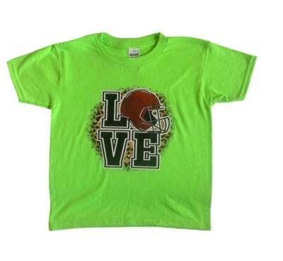 Camisa de manga corta para niños con gráfico de fútbol AMOR/Elige talla y color Foto 1 de 4