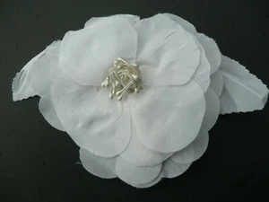 belle fleur en tissu parement pour habits vintage - Imagen 1 de 4