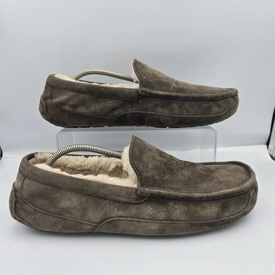 Zapatillas de casa UGG Ascot 5775 marrón tostado piel de oveja forradas de cuero para hombre talla 13 Foto 1 de 4