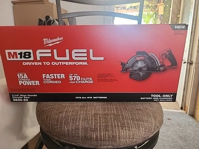 Milwaukee 7-¼" Rear Handle Circular Saw 2830-20 BRAND NEW - Image 1 of 4