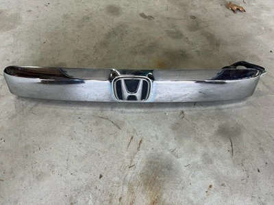 09 10 11 12 13 14 15 HONDA PILOT EX-L TRUNK LID TAILGATE w/ Rear View Camera - Image 1 of 4