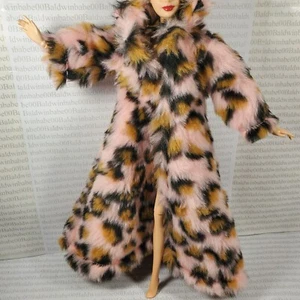 N30~ COAT ONLY~ FULL LENGTH FAUX PINK LEOPARD FUR JACKET CLOTHING 11.5" 1/6 DOLL - Picture 1 of 7