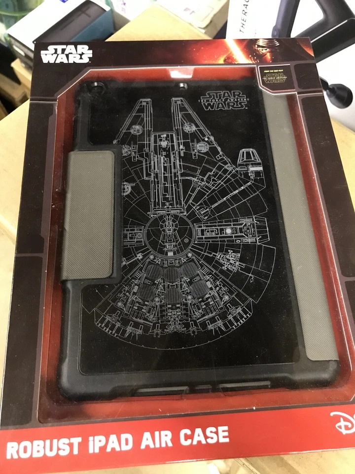 ⭐️Disney Star Wars The Force Awakens Robust Black Apple iPad Air Protective Case - Image 1 of 2