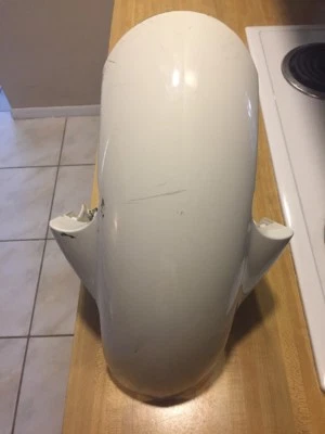 2011-14 BMW S1000RR K46 HP4 Usado OEM Carenagem de Para-lama Frontal Alpine Branco - Imagem 1 de 4