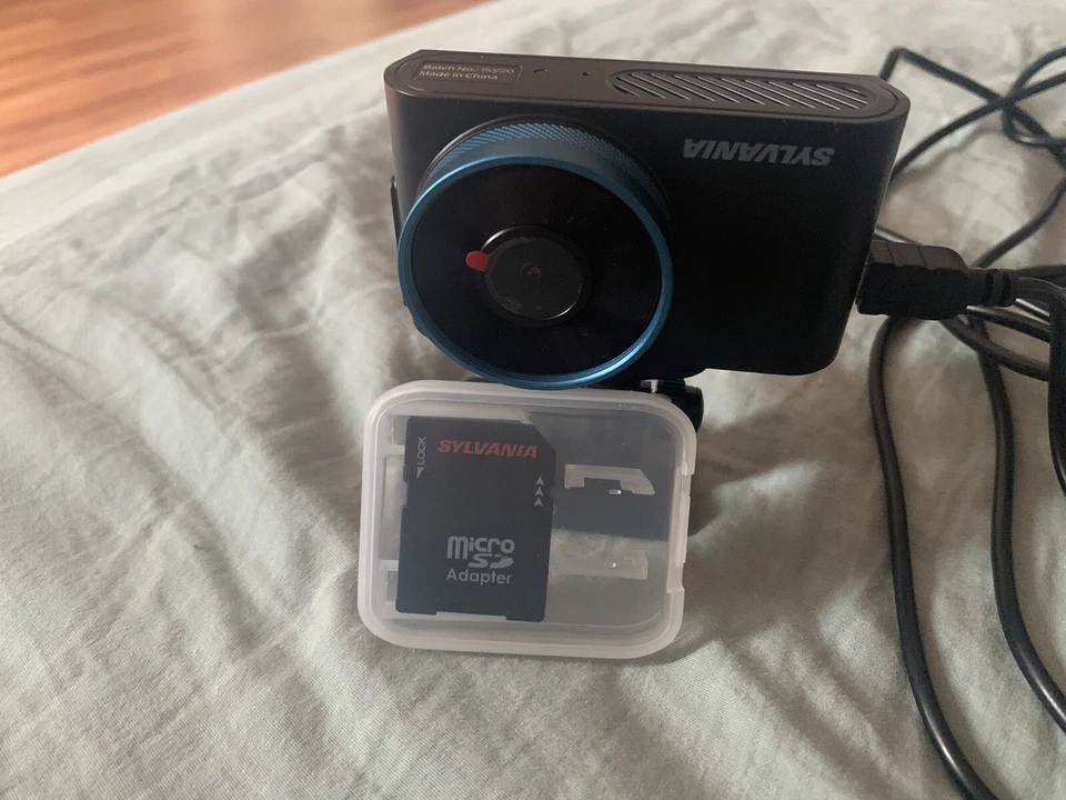 Sylvania ROADIGHT PLUS 1080p HD приборной панели камеры с картой памяти RDSGHT_PLUS.BX BNIB - Изображение 1 из 4