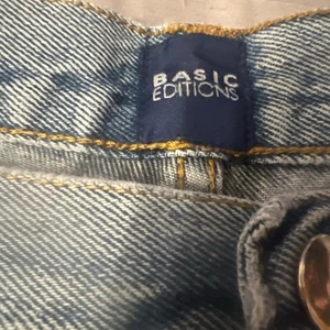 Vintage Mens blue heans basic editions size 40/30 - Picture 1 of 1