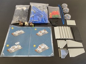 LEGO Star Wars - Gungan Sub 7161 - Minifigs - Instructions - Missing 4 pieces