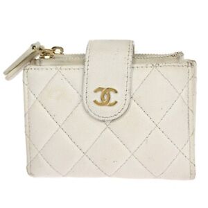 CHANEL CC Logo Bifold Wallet Purse Caviar Skin Leather White GHW Italy  30HB382