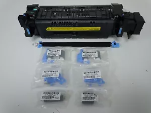 HP Laserjet M607 M608 M609 M610 M611 M631 M632 Fixiereinheit Wartungskit *RM2-1256 - Bild 1 von 2