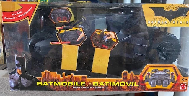 2005 BATMOBILE "BATMAN BEGINS" CAR VEHICLE w/ SECRET WEAPONS MATTEL H1387 ~ NEW - Image 1 of 3
