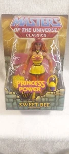 Mattel MOTU Masters Of The Universe Classics - Figura de acción sellada Sweet Bee - Imagen 1 de 4