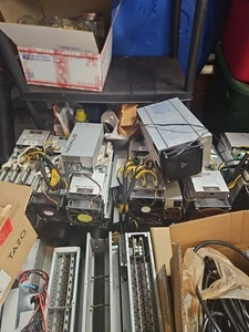 Bitmain Antminer S9 13.5T BITMAIN - Picture 1 of 1