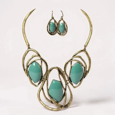 Juego de pendientes collar grueso colgante de latón azul verde azulado Lucite Foto 1 de 2