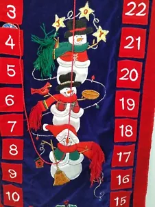 Hanging Christmas Advent Calendar W/ Snowmen Countdown To Holiday - Velvet Soft - Picture 1 of 10