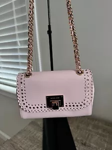 Nuevo con etiquetas Bolso de Mano Michael Kors Violeta Vivian con Solapa al Hombro en BLSM/BALLET - Imagen 1 de 8