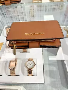 Michael Kors Jet Set Travel Medium Damen-Geldbörse aus Leder mit Doppelfaltung und Reißverschluss Gepäck - Bild 1 von 33