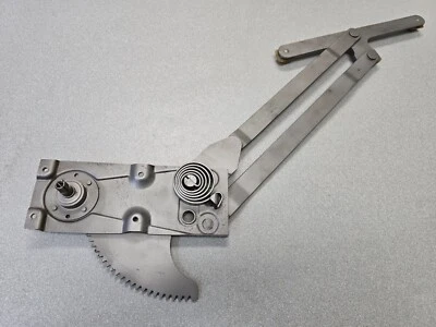 VERY NICE ORIGINAL PORSCHE 911 912 PASSENGERS DOOR MANUAL WINDOW REGULATOR 8/65 - Image 1 of 4