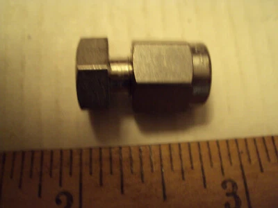 SS-200-C, Swagelok 1/8" cap assembly stainless steel; 1 each - Image 1 of 2