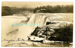 Cataratas del Niágara NY - VISTA DE CATARATAS EN INVIERNO A PUENTE - RPPC Postal - Imagen 1 de 2