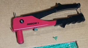 Herramienta de remache Arrow Economy (SOLO PIEZAS) - Imagen 1 de 2