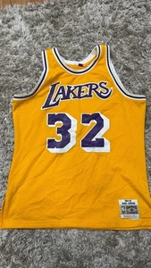 Mitchell & Ness LA Lakers Magic Johnson #32 1984-85 Hardwood Classics Jersey - Picture 1 of 4