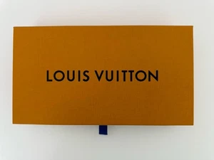 Louis Vuitton Autentica Scatola Vuota 9x6x2 in Stile Cassetto Arancione con Tabella Blu - Foto 1 di 4