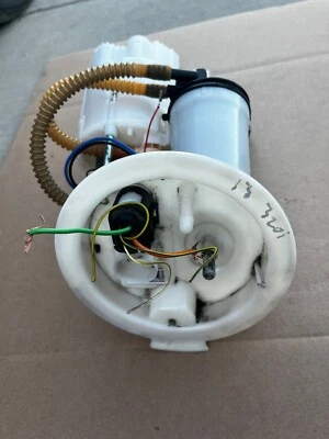 2012-2018 BMW 320I 328I 335I 2,0 Л ЭЛЕКТРИЧЕСКИЙ ТОПЛИВНЫЙ НАСОС БЛОК ОТПРАВКИ OEM - Изображение 1 из 4