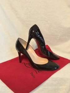 Christian Louboutin sehr dunkelbraune Patent EINFACHE PUMP Schuhe, 39, 8,5, 3,5"" Absatz - Bild 1 von 12
