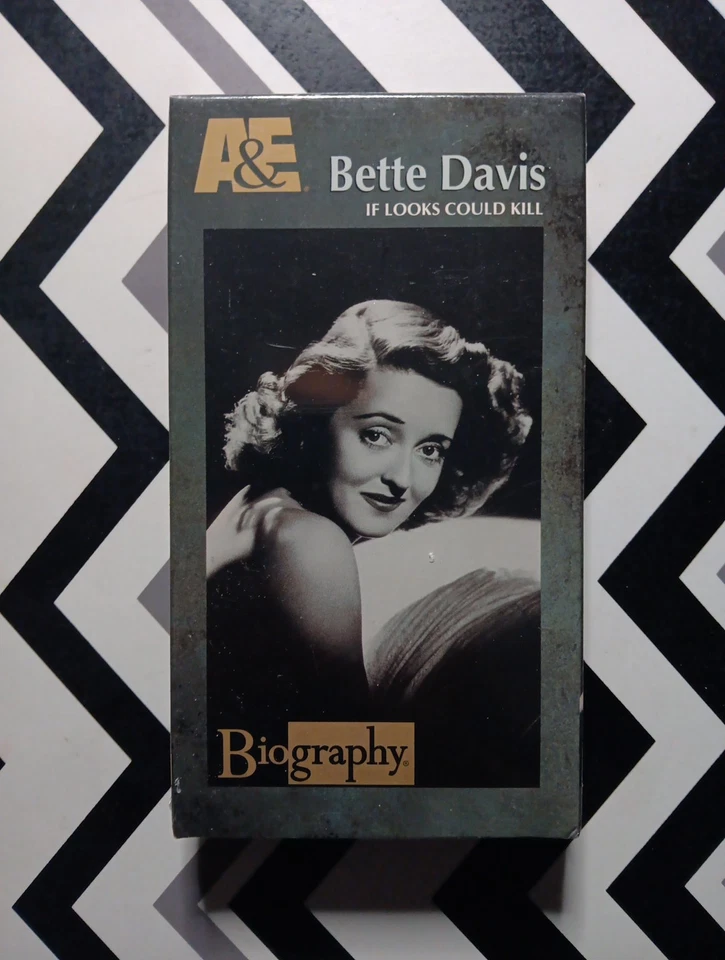 Brand New Sealed A&E Biography: Bette Davis If Looks Could Kill (VHS, 1995)  - Imagem 1 de 4