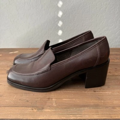 Mocassim Feminino Nine West Couro Marrom Escuro Salto Tamanho 8,5 M - Imagem 1 de 4