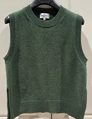 Brora Lambswool Sleeveless Knitted Vest Tank Green Size 8-10 - Image 1 of 4